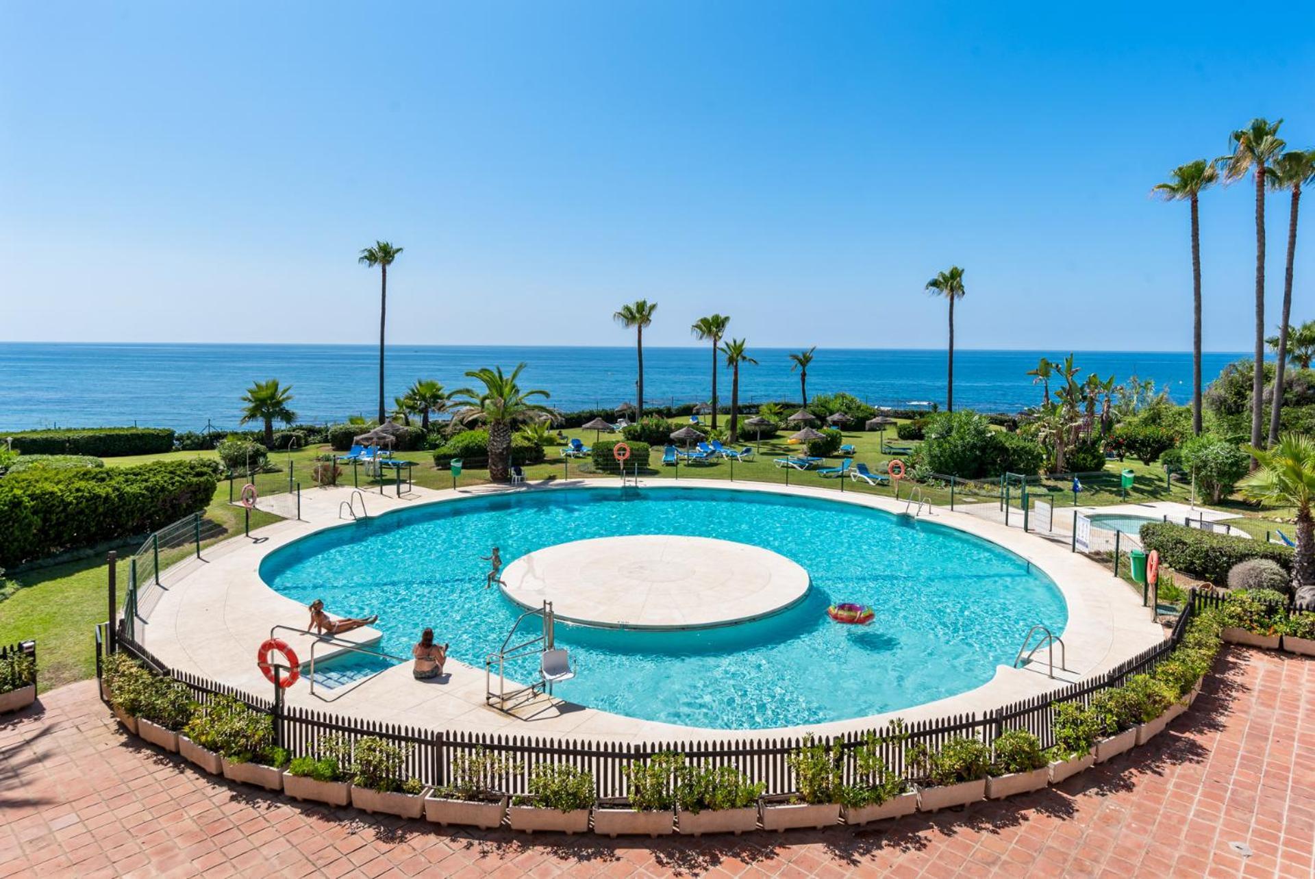 Miraflores Apartments By The Beach Costa Del Sol Sitio de Calahonda 外观 照片
